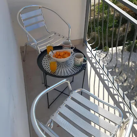 Sisters Komin (Dubrovnik-Neretva)